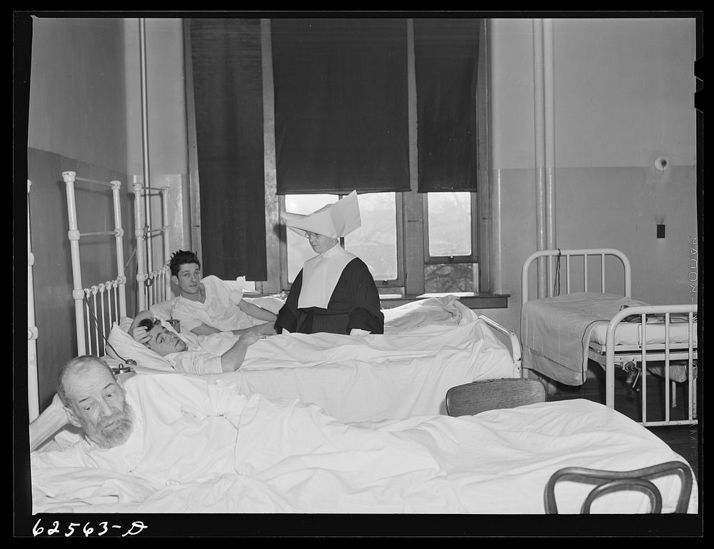 Charity ward. Saint Vincent's Hospital. Norfolk, Virginia. Sourced from the Library of Congress.