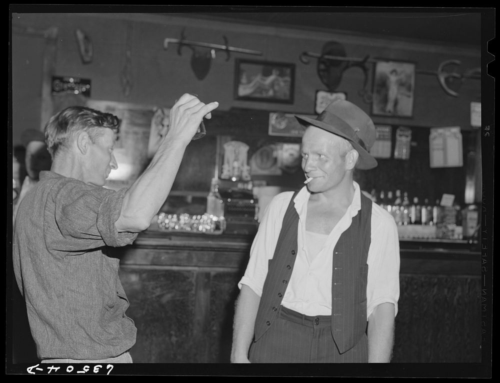 Beer parlor. Bruce Crossing, Michigan. Sourced from the Library of Congress.