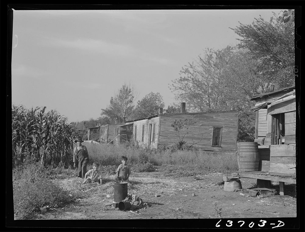 Housing for Mexican sugar beet workers. Saginaw Farms, Michigan. Sourced from the Library of Congress.