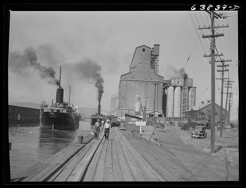 Grain elevators and Great Lakes Boats. Superior, Wisconsin. Sourced from the Library of Congress.