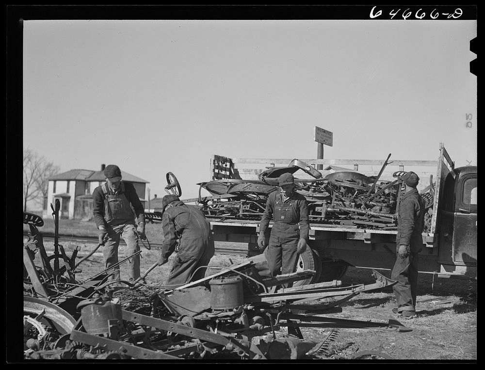 Northville, South Dakota. Loading scrap iron onto truck. Sourced from the Library of Congress.