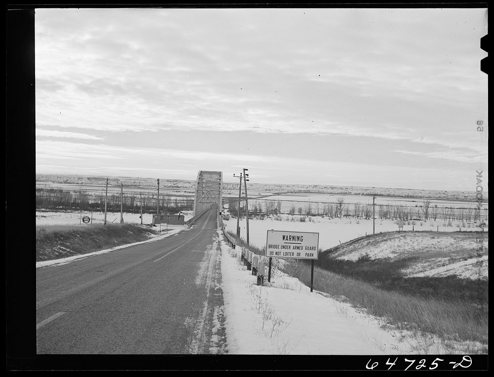 Williams County, North Dakota. Bridge across the Missouri River was guarded by the American Legion from Dec. 8th to lst of…