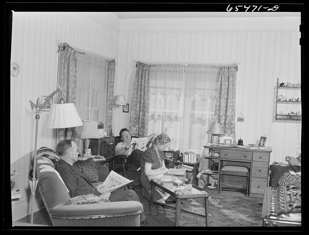 Wisdom, Montana. Mr. Anson visiting his daughter and son-in-law. Sourced from the Library of Congress.