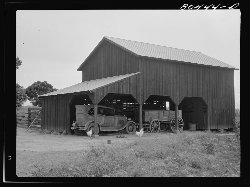 FSA (Farm Security Administration) built barn on Clark farm. Coffee County, Alabama. Sourced from the Library of Congress.