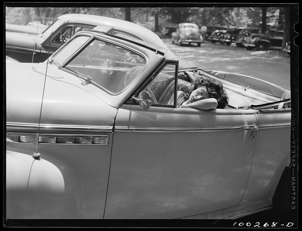 Washington, D.C. Sleeping in a car on Sunday in Rock Creek Park. Sourced from the Library of Congress.