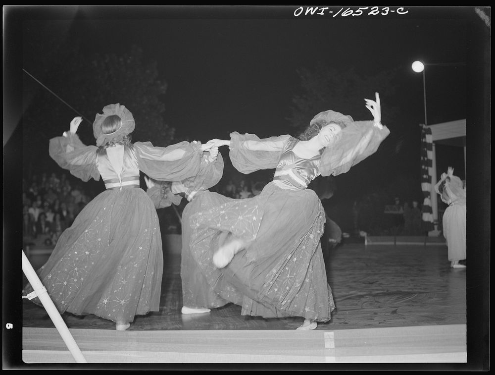 Detroit, Michigan. night party Free Photo rawpixel