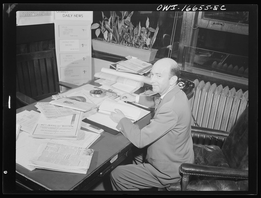 Detroit, Michigan. Executive at the Crowley-Milner department store. Sourced from the Library of Congress.