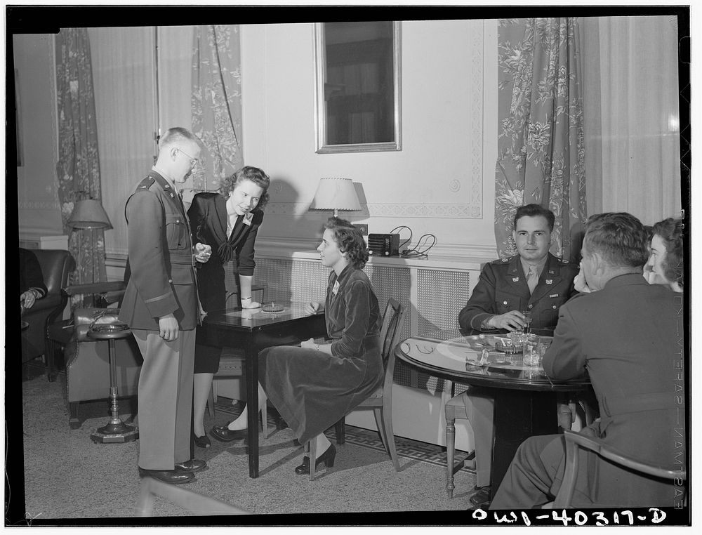 [Untitled photo, possibly related to: Washington, D.C. In the officers' lounge at the United Nations service center].…