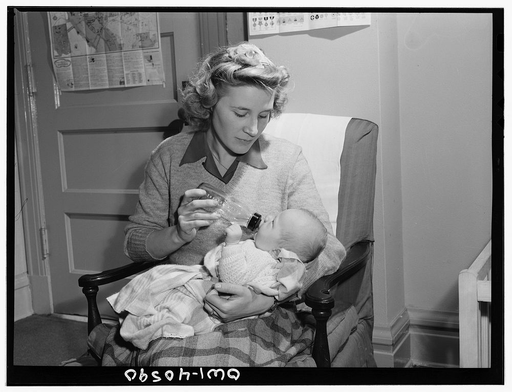 Washington, D.C. Lynn Massman and her son Joey at the United Nations service center nursery. Sourced from the Library of…