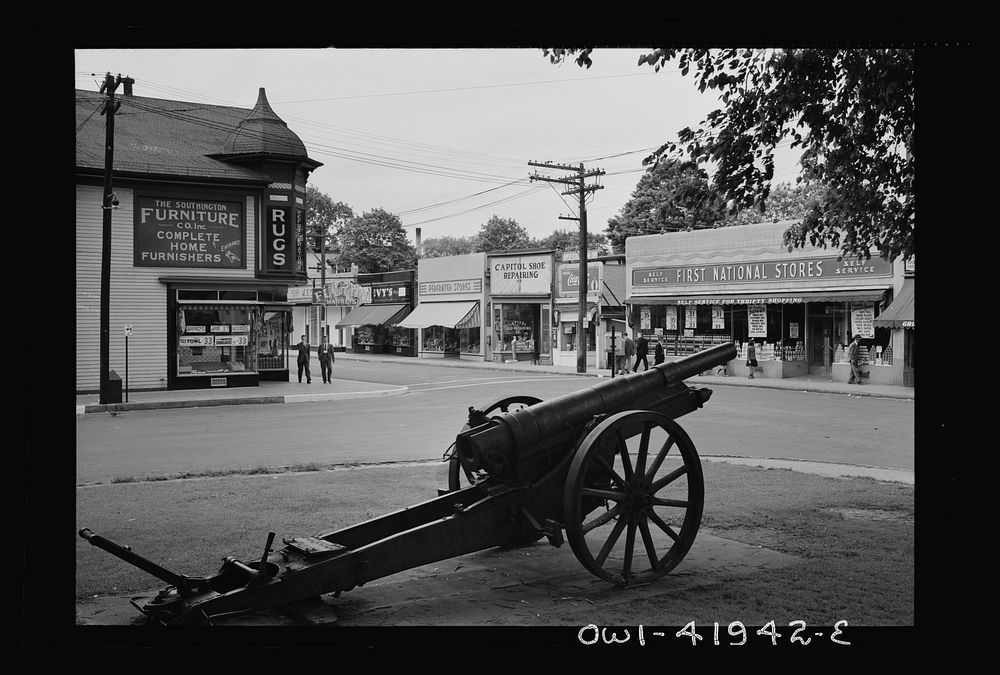 Southington, Connecticut. Stores. Sourced from the Library of Congress.