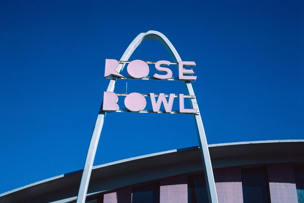 Rose Bowl sign, Tulsa, Oklahoma (1995) photography in high resolution by John Margolies. Original from the Library of…