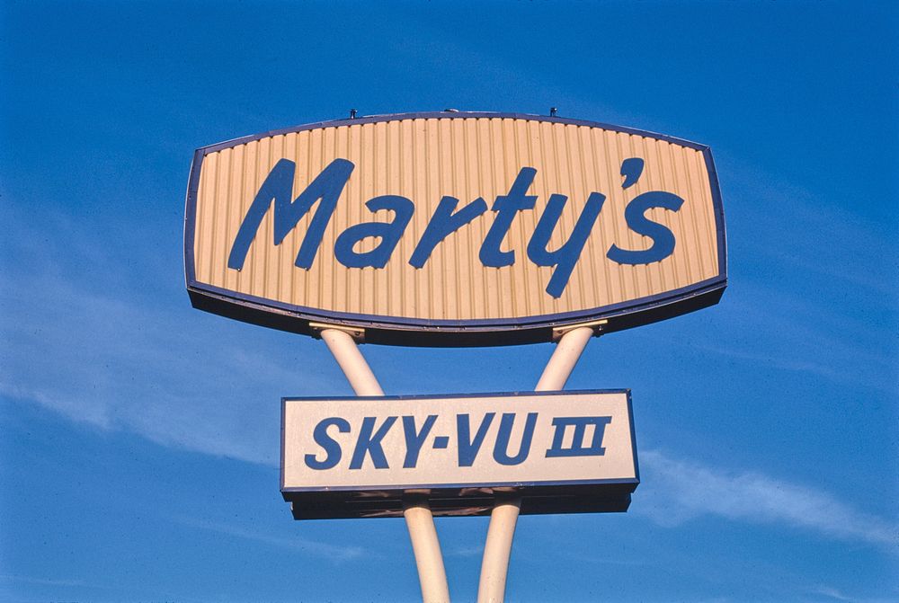 Marty's Sky-Vu Drive-In, Jamestown, North Dakota (1987) photography in high resolution by John Margolies. Original from the…