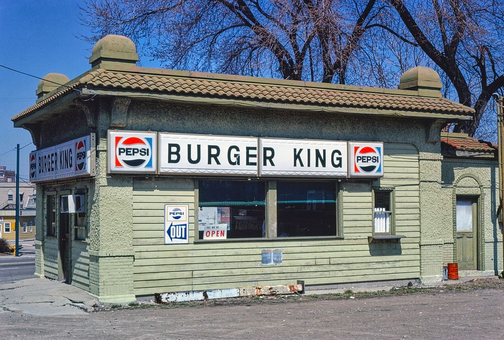 Burger King, Springfield, Ohio (1980) photography in high resolution by John Margolies. Original from the Library of…