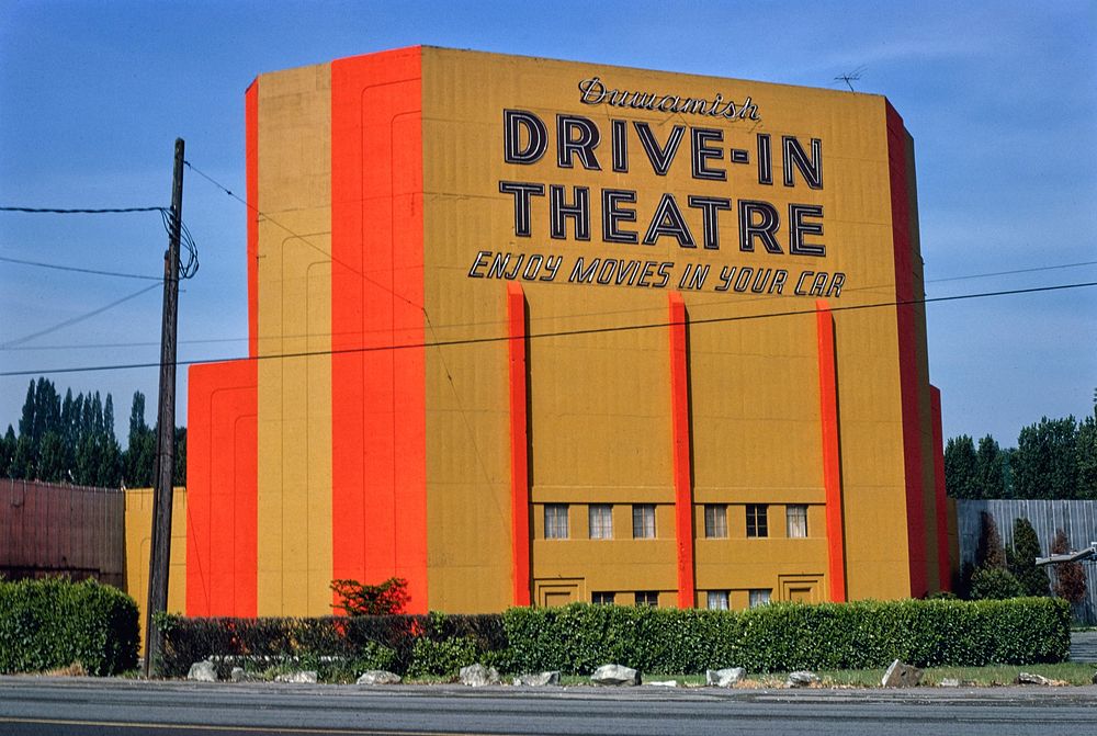 Duwamish Drive-in Theater, E. Marginal Way, Seattle, Washington (1980) photography in high resolution by John Margolies.…