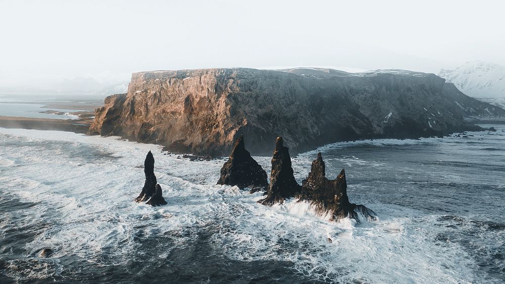 Ocean desktop wallpaper background, Reynisfjara on Iceland