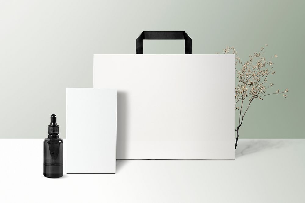 Cosmetic dropper bottle with card and bag