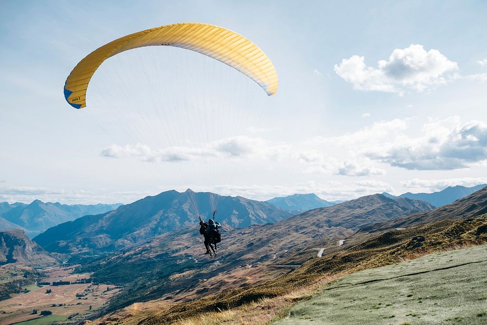 Paragliding in New Zealand photo. Original public domain image from Wikimedia Commons