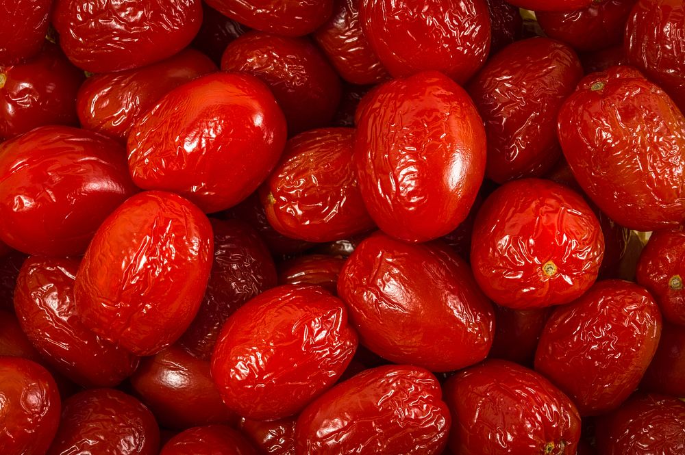 Goji berries. Original public domain image from Wikimedia Commons