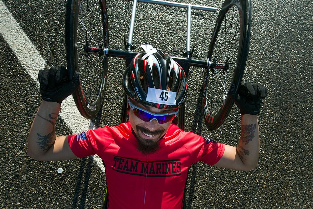 Marine Corps Team&rsquo;s Ronnie Jimenez awaits the start of bicycle racing for the 2015 Department of Defense Warrior Games…
