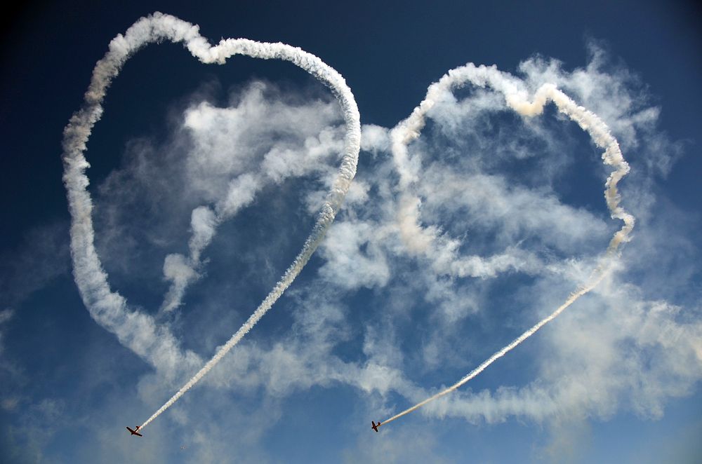 The Aeroshell Demo Team flies T-6 airplanes during the South Carolina National Guard Air and Ground Expo at McEntire Joint…