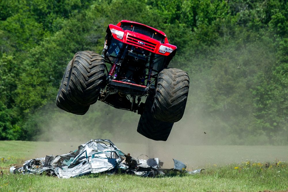 Monster truck "Gunslinger" driven by Scott Hartsock performs during the South Carolina National Guard Air and Ground Expo.…