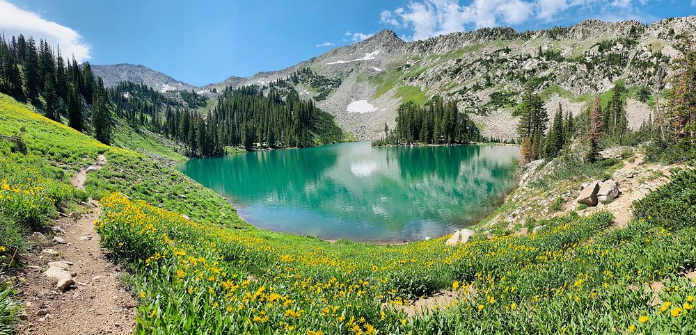 Red Pine Lake in Little Cottonwood Canyon on the Uinta-Wasatch-Cache National Forest in Utah. Original public domain image…