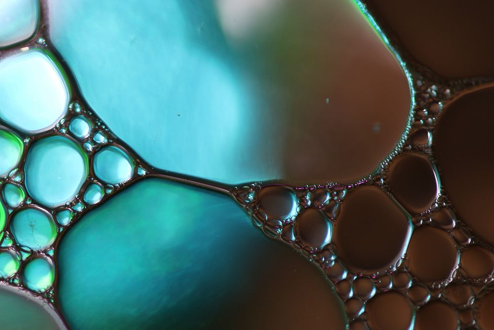 Oil bubble abstract texture. Free public domain CC0 photo.