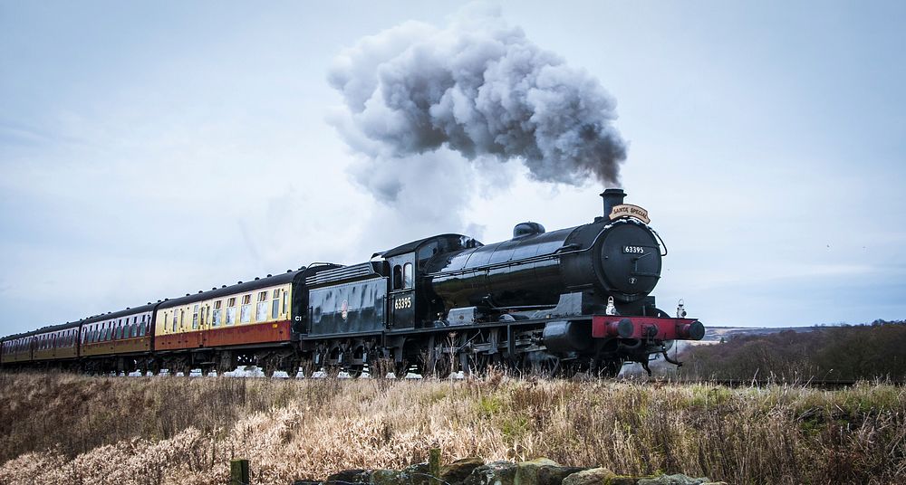 Steam train. Free public domain CC0 photo.