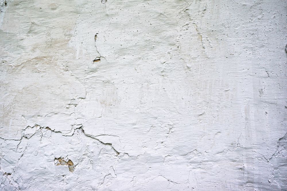 White grunge cracked wall texture. Free public domain CC0 photo.
