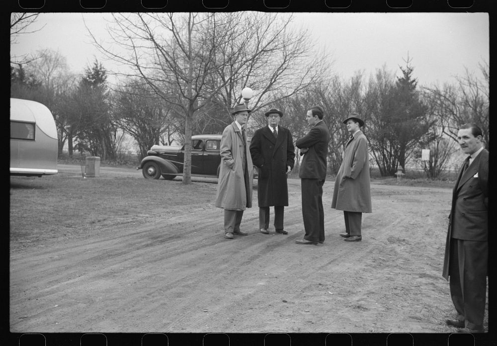 FSA (Farm Security Administration) personnel at trailer camp, Washington, D.C.. Sourced from the Library of Congress.