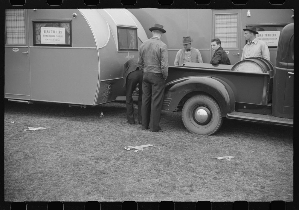 Inspecting FSA (Farm Security Administration) trailers. Sourced from the Library of Congress.