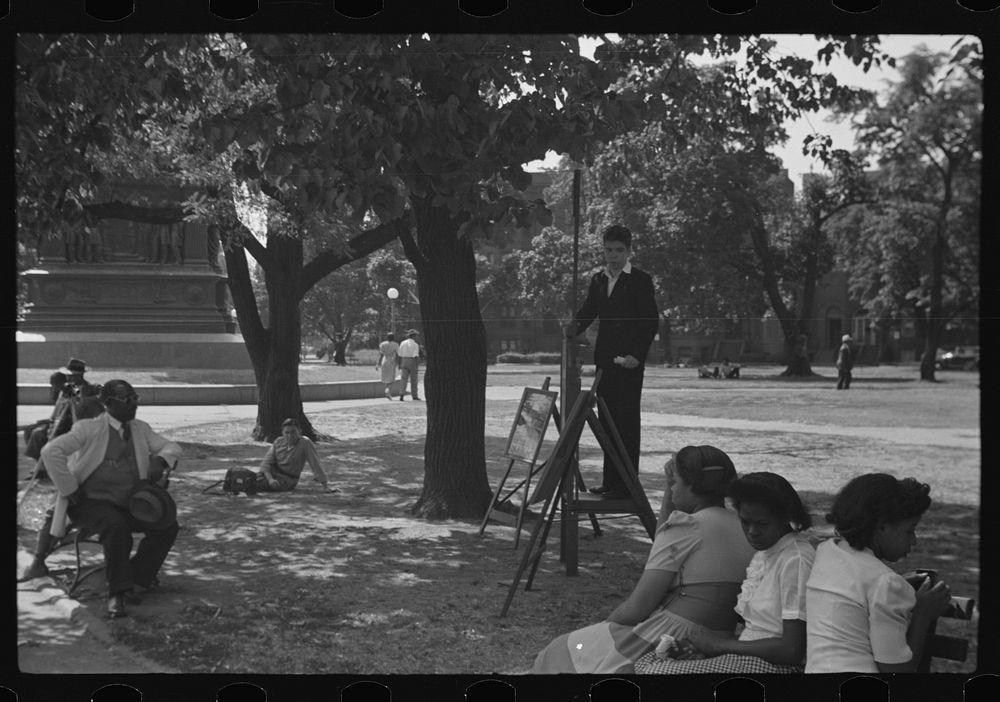 Washington, D.C. A meeting of the Catholic Evidence Guild in Logan Circle. Sourced from the Library of Congress.