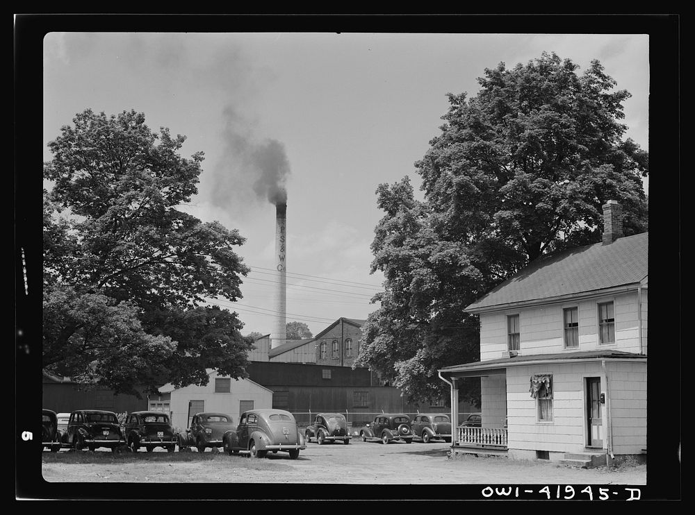 Southington, Connecticut. A street scene. Sourced from the Library of Congress.