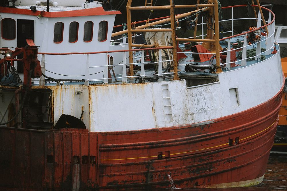 Red old rustic ship going from Oban to Mull