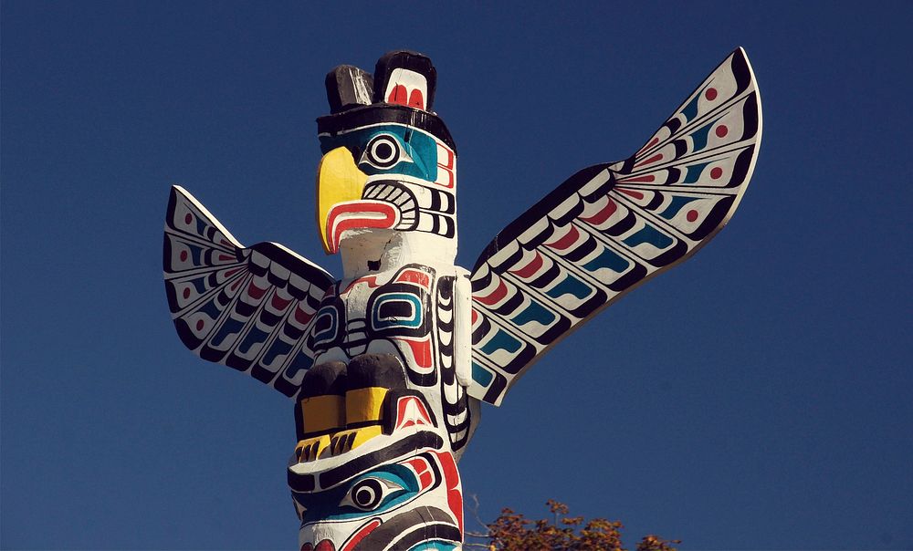 Totem Poles Stanley Park. Vancouver.Stanley Park is home to a wide variety of monuments but there are none more visited than…