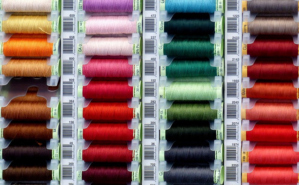Free reels of thread in many colors photo, public domain craft images. Original public domain image from Flickr