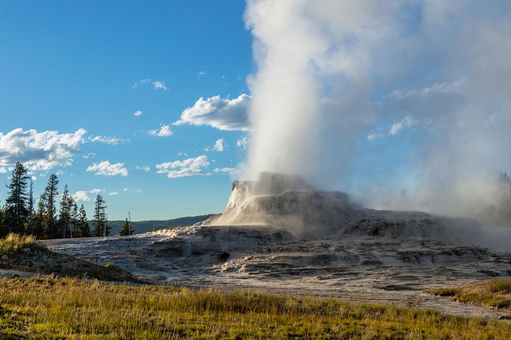Castle Geyser late evening eruptionby Jacob W. Frank. Original public domain image from Flickr