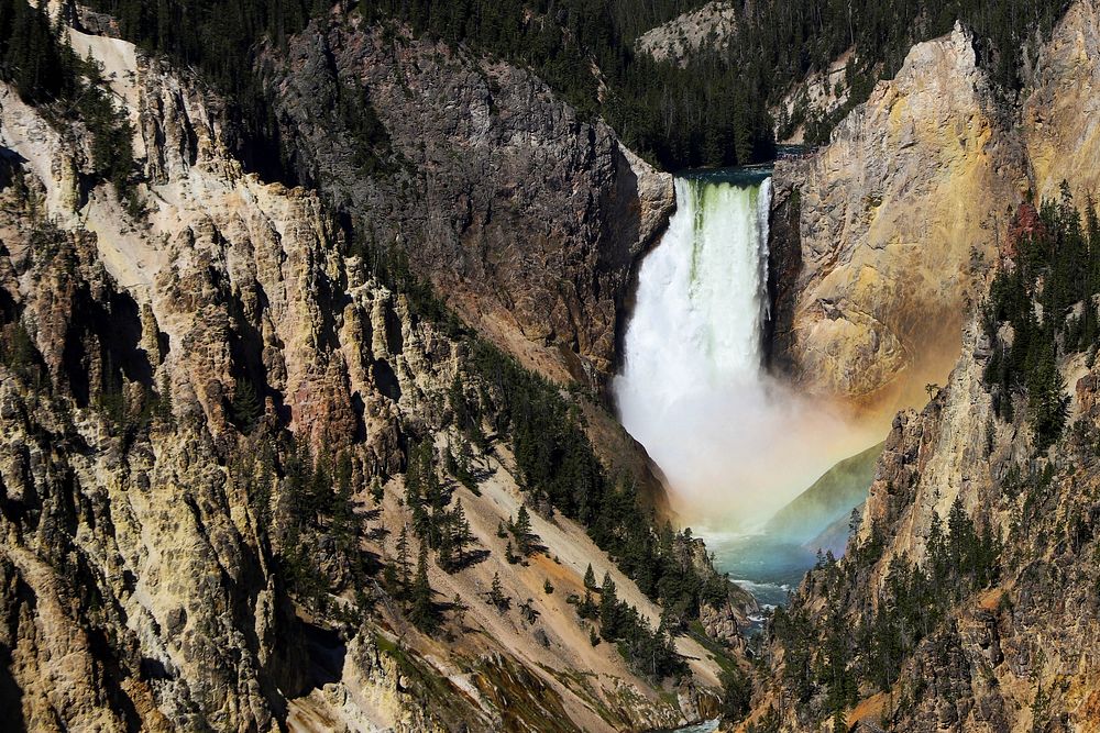 Lower Falls Rainbow by  Photo/Bianca Klein. Original public domain image from Flickr