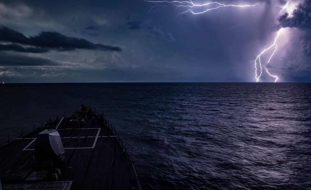 BLACK SEA (Aug. 22, 2018) The Arleigh Burke-class guided-missile destroyer USS Carney (DDG 64) transits the Black Sea Aug.…