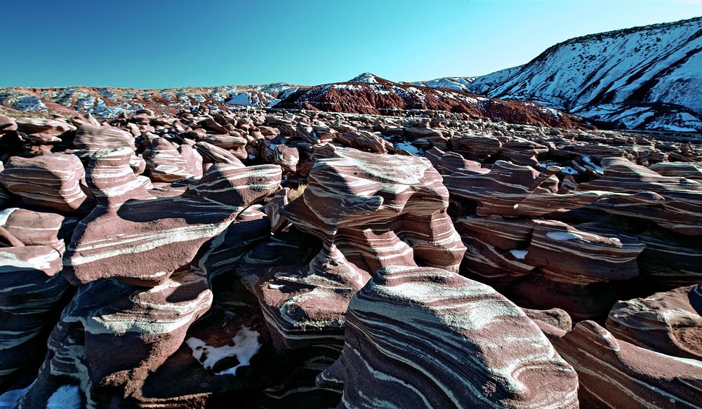 2017 Rock layers Ice Cream Rocks NPS-Andrew V Kearns. Original public domain image from Flickr