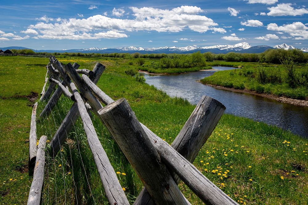 Through the partnership with the NRCS, The Huntley Ranch has constructed riperian fences along the Big Hole River and its…