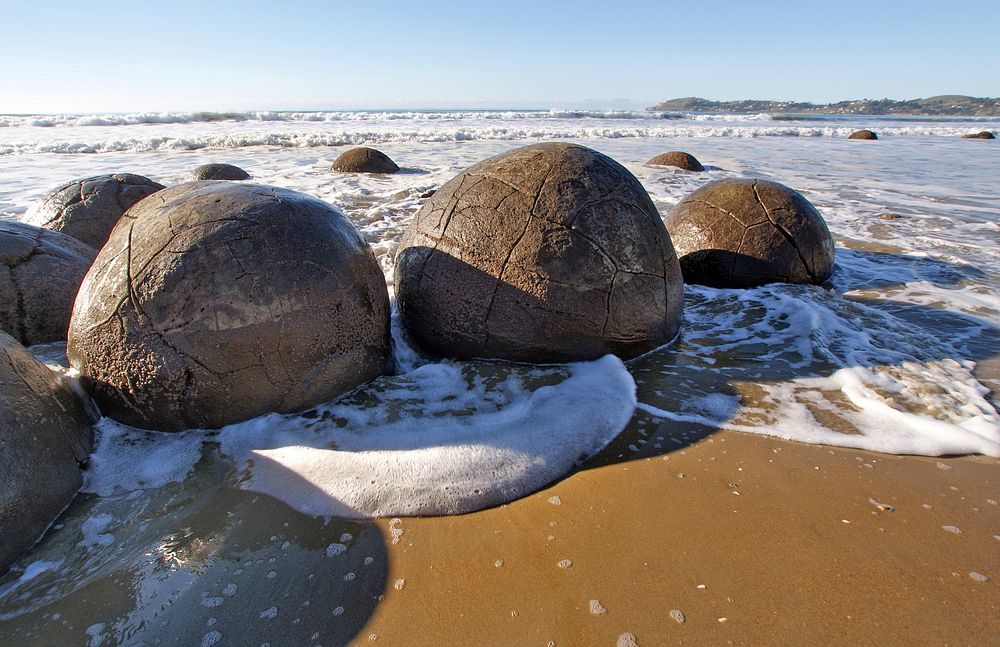 More Boulders | Free Photo - rawpixel