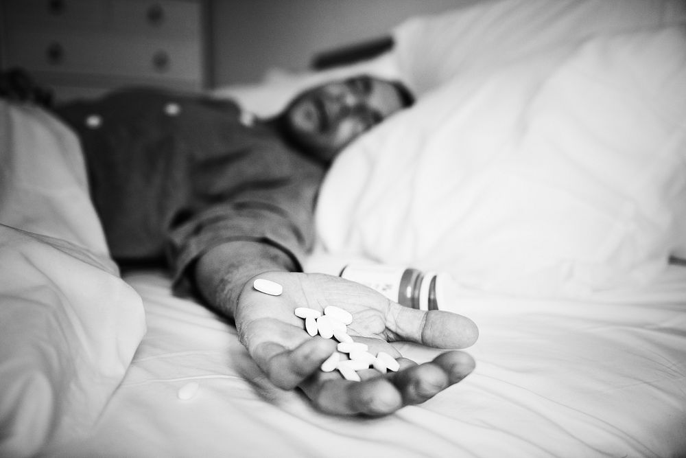 Man overdosed by taking too many pills
