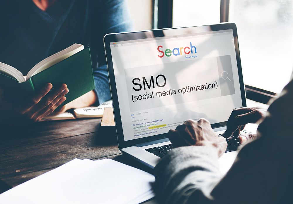 SMO Social Media Optimization Online Technology Networking Concept