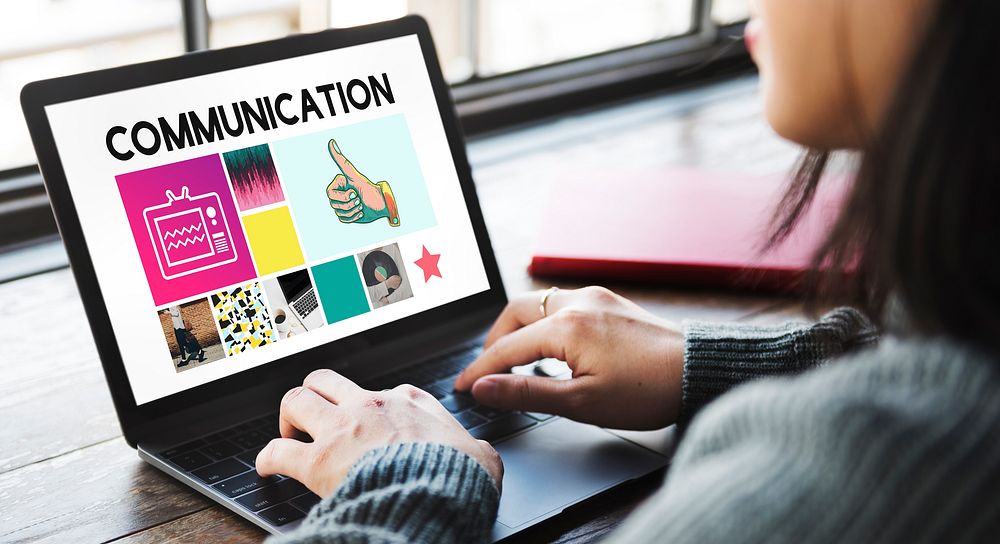 Communication Connection Information Message Concept