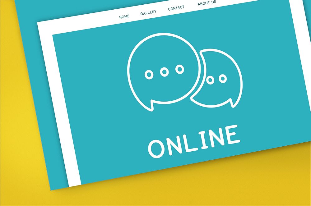 Online Communication Speech Bubble Icon Concept
