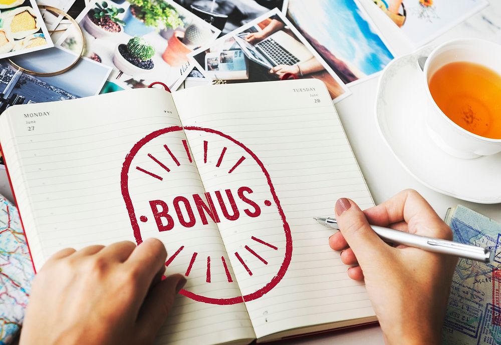 Bonus Benefit Reward Incentive Money Graphic Concept