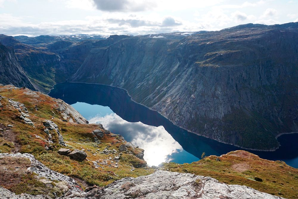 Ringedalsvatnet lake at Odda, Norway