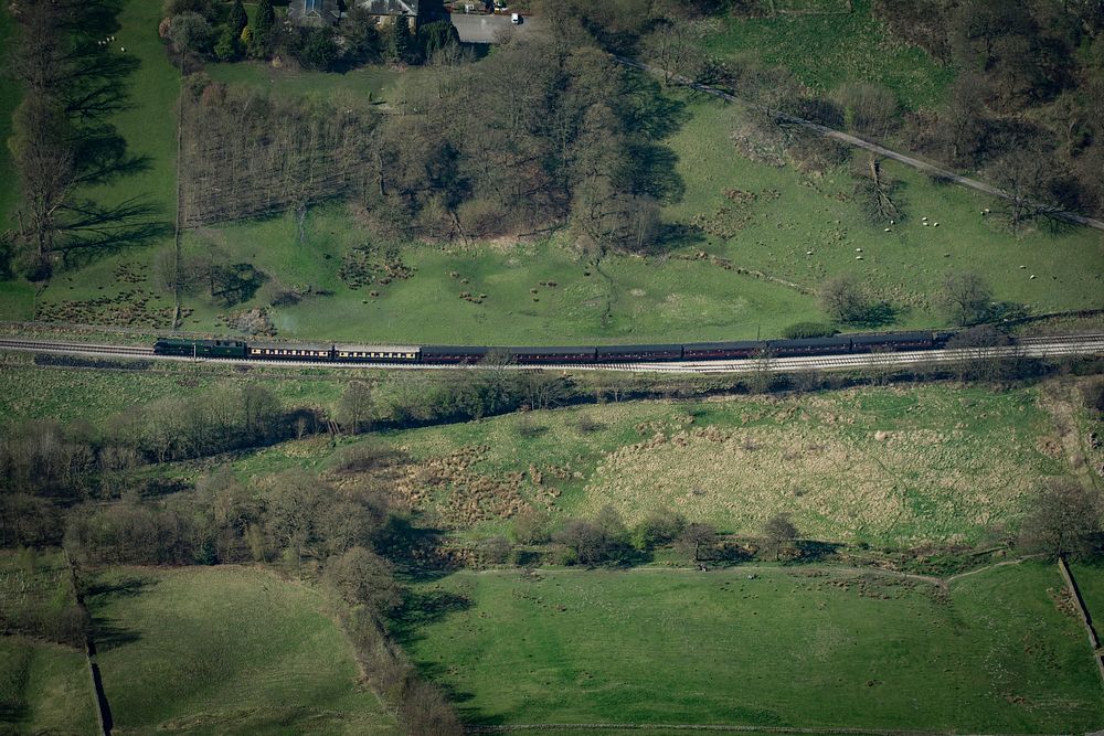 The Flying Scotsman making its way to Haworth.. Original public domain image from Wikimedia Commons