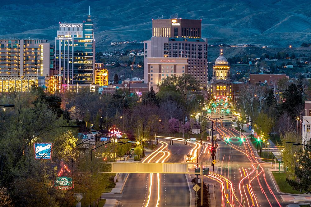 Long shot time lapse of urban traffic and skyscrapers in Boise at night. Original public domain image from Wikimedia Commons